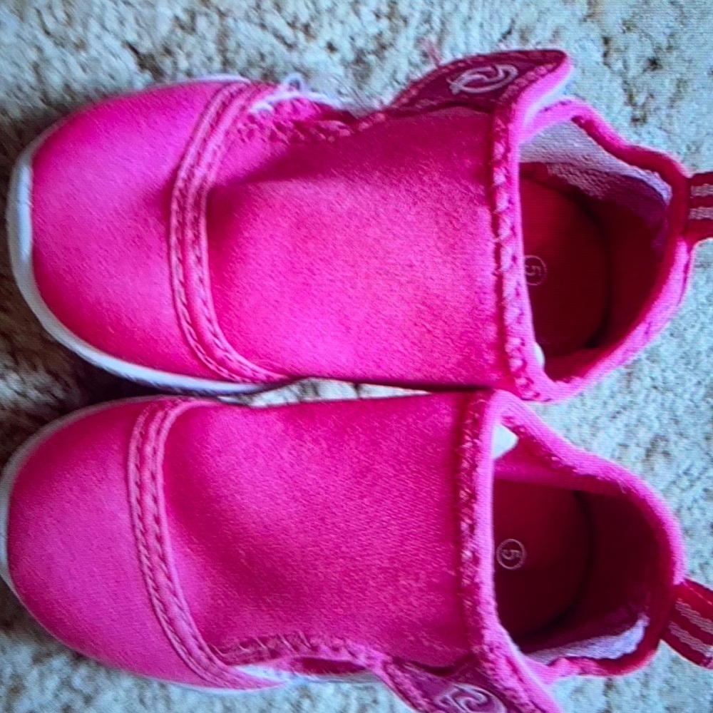 Wave zone Pink toddler water shoes